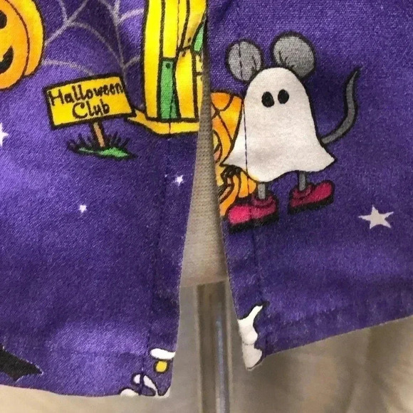 Simply Basic Purple Halloween Scrub Top | Size L - Picture 3 of 7